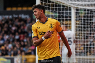 潇洒倒钩，C罗破门时的心率高达172bpm