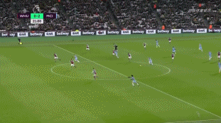 因全队近两年未收到奖金，正备战世非预附加赛的尼日利亚队抵制了训练