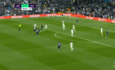 埃尔纳内斯：并非所有手球或者手臂触球都是点球，规则需要改