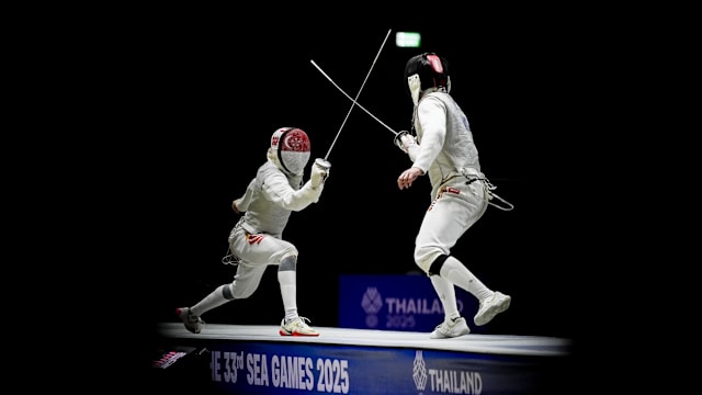 替补球员关键铲断破坏对手攻势