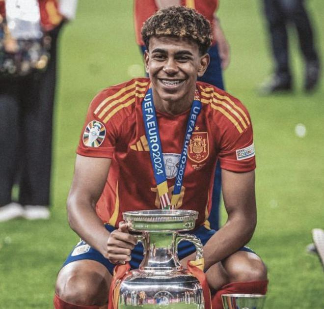 云南vs西海岸：4外援PK5外援，侯永永首发，王晗懿生涯首秀